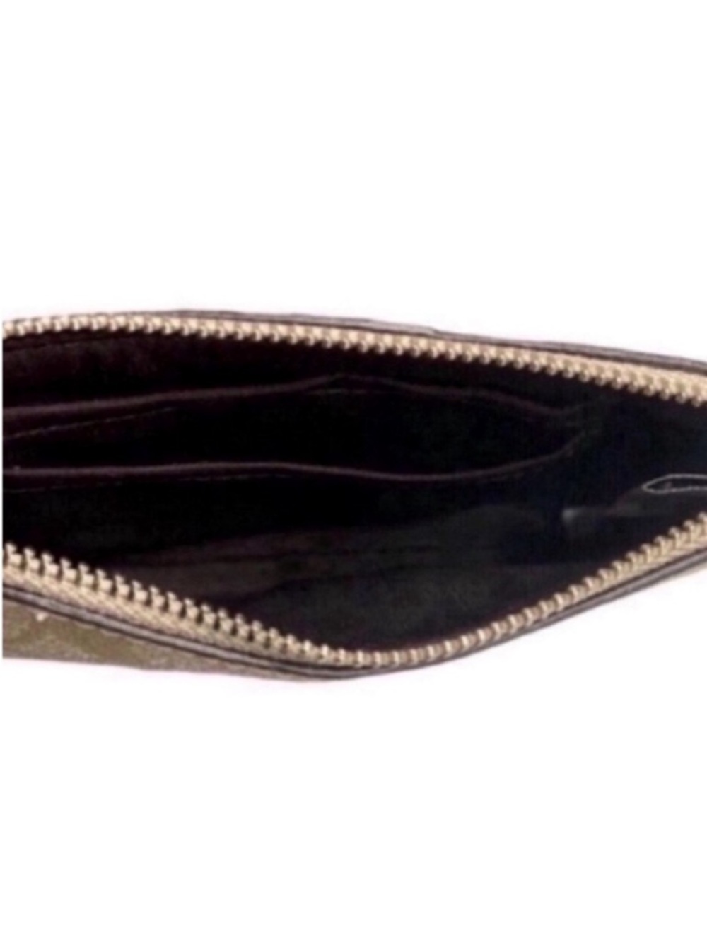 New Coach Wristlet - Picture 4 of 5